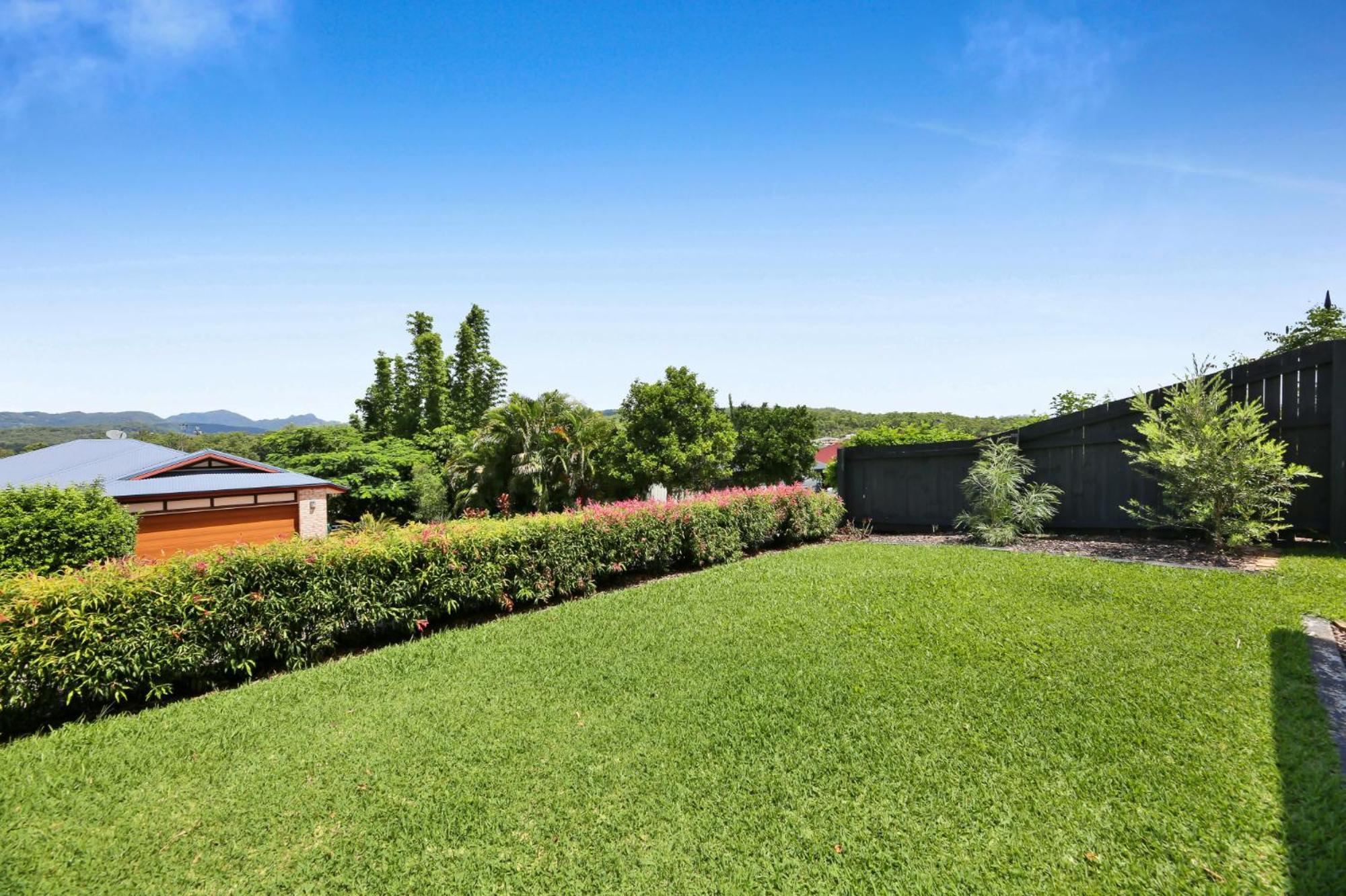 Glorious 5-bed Amidst Nature In Burleigh Heads Gold Coast
